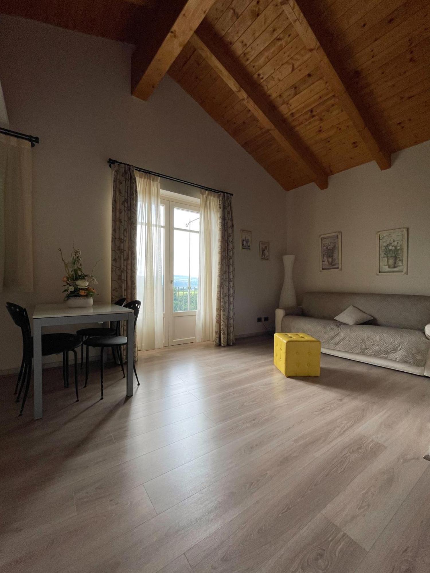 La Rocca Bed & Breakfast Carrù Dış mekan fotoğraf